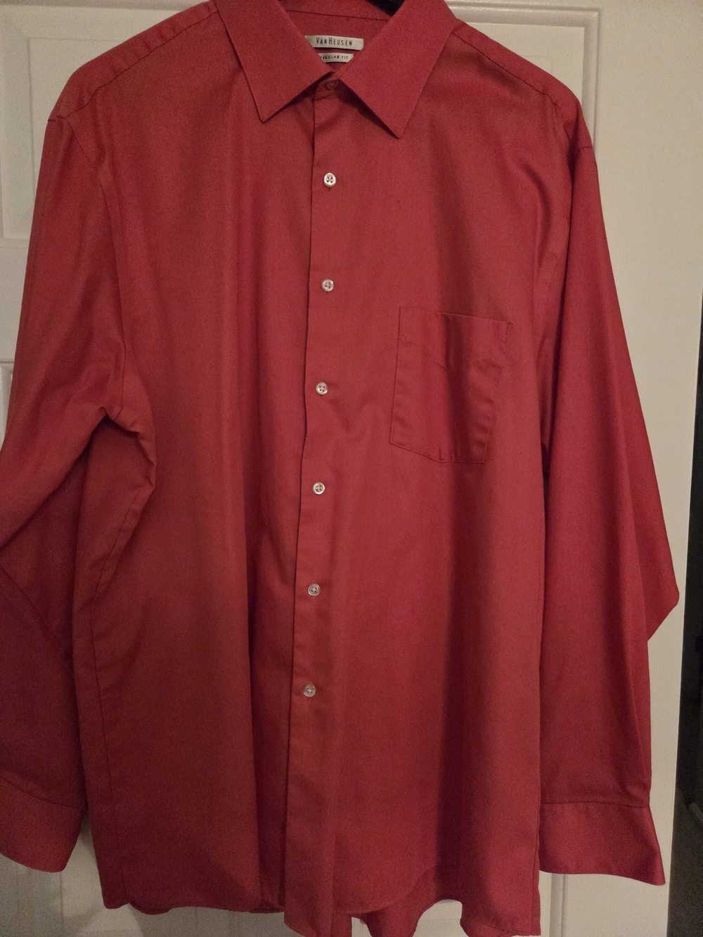 Van Heusen Men's Crimson Red Long-Sleeve Dress Shirt